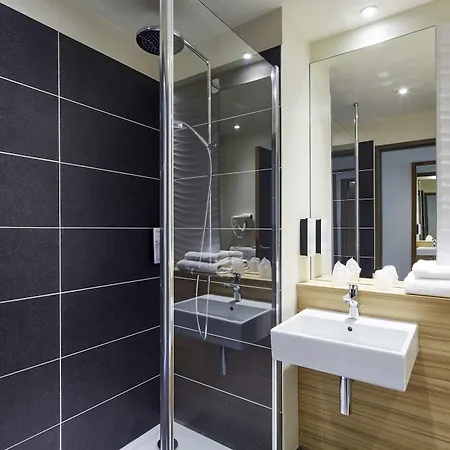 Campanile Paris Sud Saclay- Gif Sur Yvette Hotel