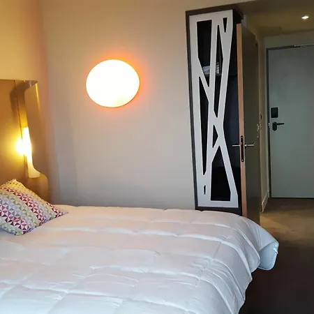 Campanile Prime - Paris Saclay Hotel 3*