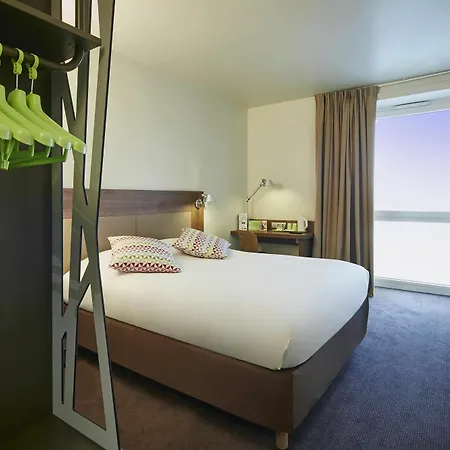 Campanile Paris Sud Saclay- Gif Sur Yvette Hotel Gif-sur-Yvette
