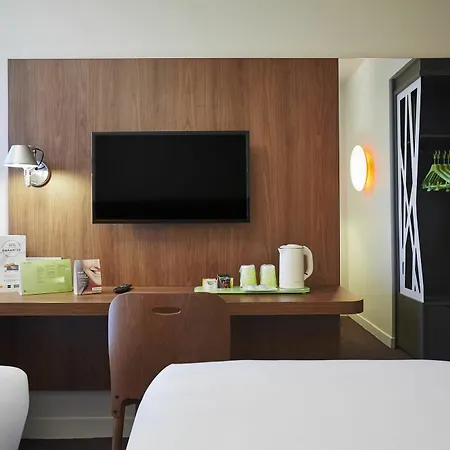 Campanile Paris Sud Saclay- Gif Sur Yvette Hotel Gif-sur-Yvette